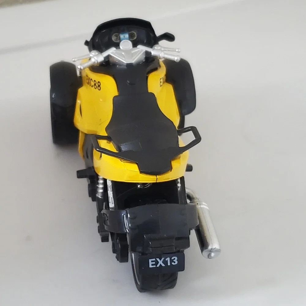 Excite Die-Cast 3-Wheel Motorcycle Trike Toy Yellow Black EXC88 RA#362183